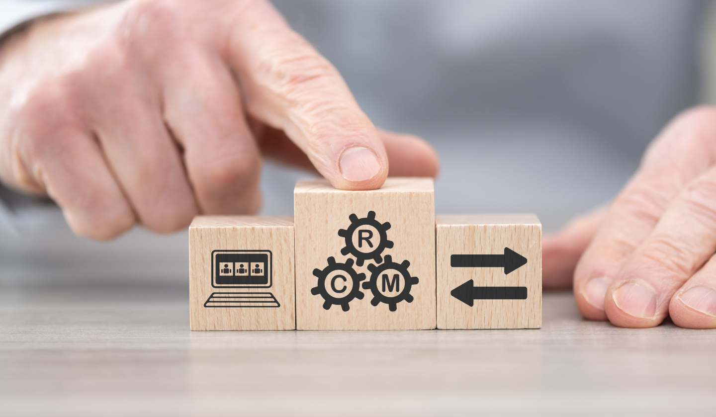 pipedrive vs hubspot